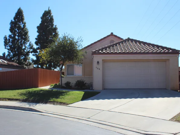 728 W Hawthorn St, Santa Maria, CA 93458