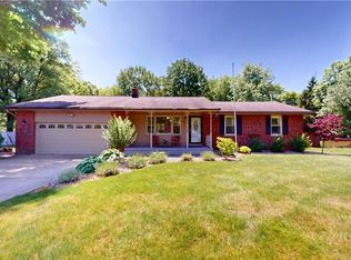 2934 Denise Dr, Akron, OH