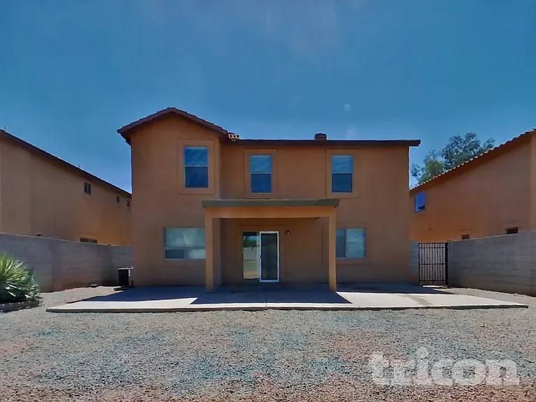 23670 W Levi Dr — Photo 19