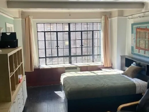 10 Park Avenue 18C image 1 of 14