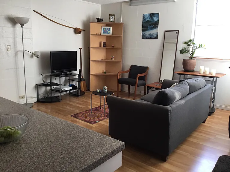 1660 Kalakaua Ave #301 — Photo 2