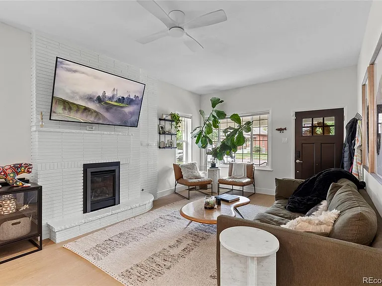 1584 S Sherman St — Photo 10