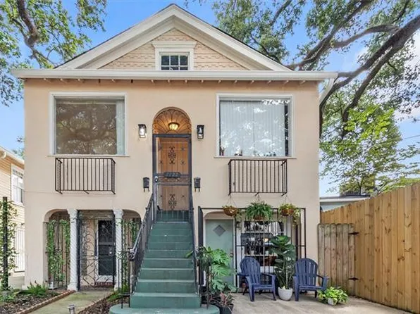 7722 Willow St #A, New Orleans, LA 70118