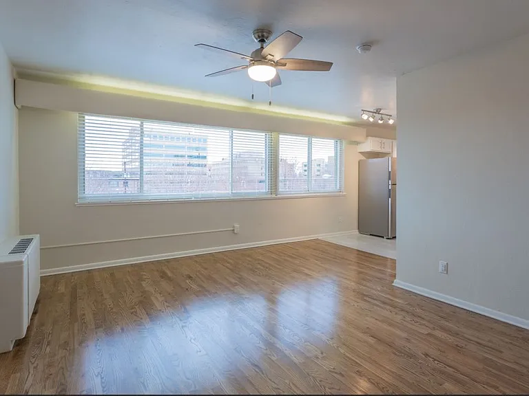 Virginia Mae Apartments — Photo 13