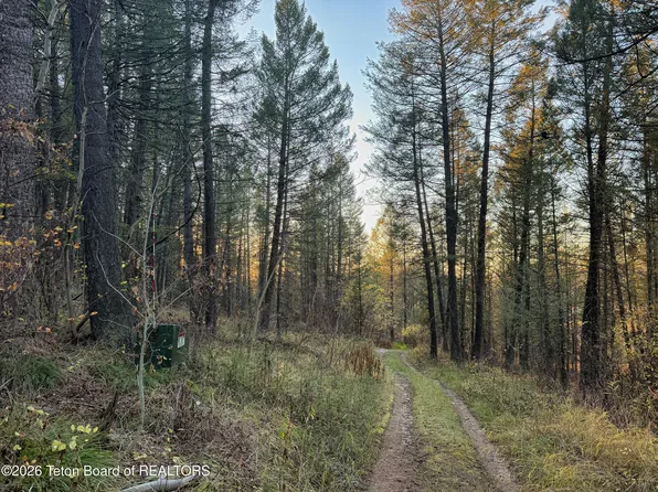 185 N 12250th, Tetonia, ID 83452