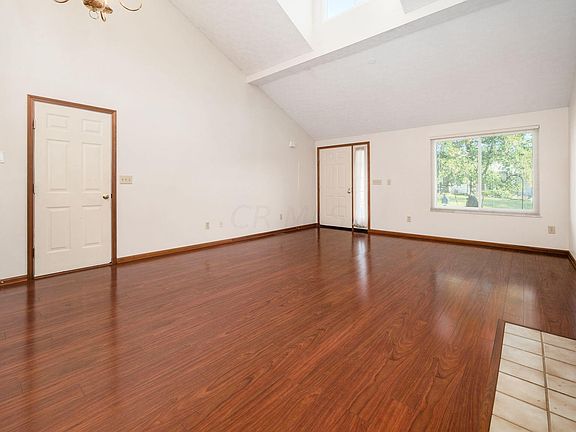 3rd image of 5649 Forest Grove Ave