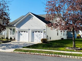 22 Chew Ln, Sewell, NJ