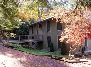 267 Laurie Ln, Bear Creek Tw, PA 18602