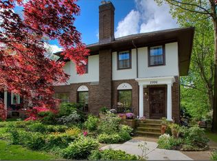 2996 Lincoln Blvd, Cleveland Heights, OH