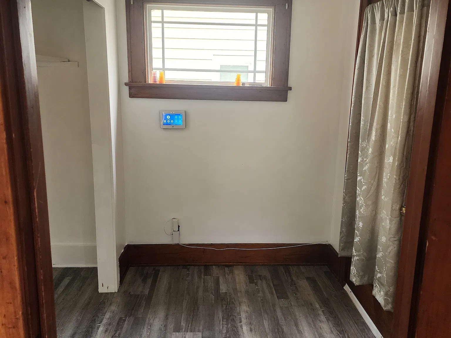 3 bed, 1500 sqft, $1,500 — Photo 1