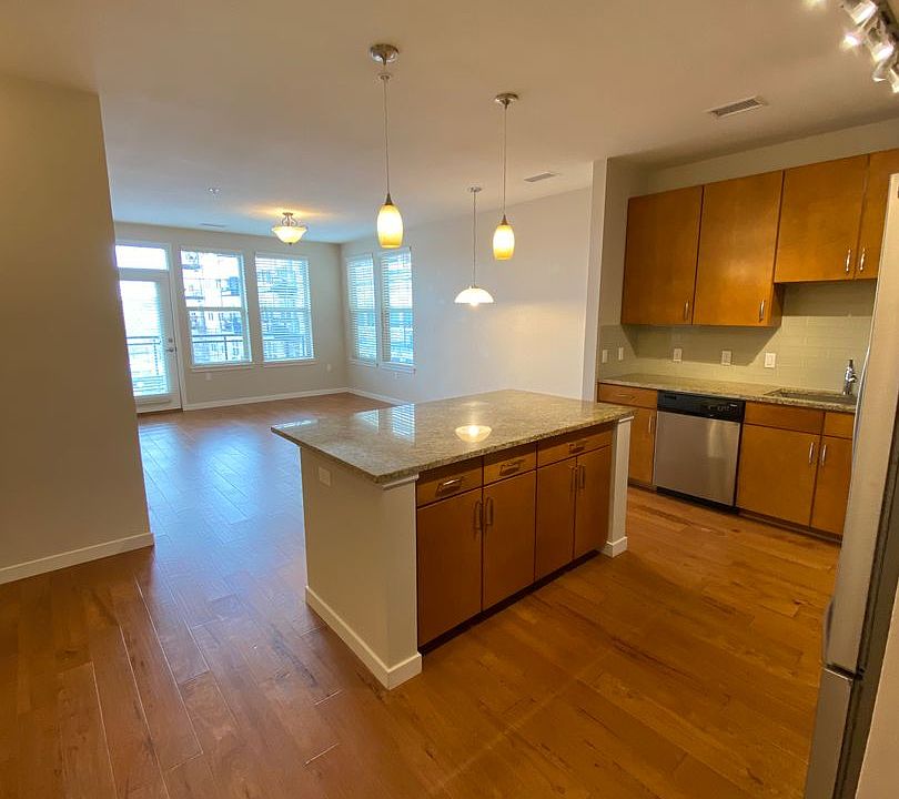 13598 Via Varra Rd UNIT 213, Broomfield, CO 80020 | Zillow