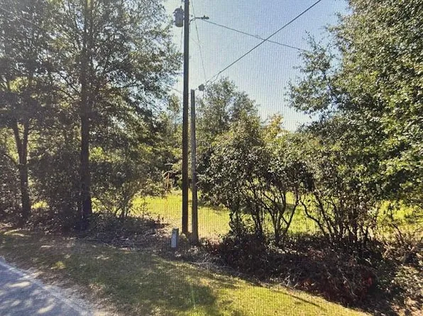 1496 Ramblewood Rd, Douglas, GA 31535