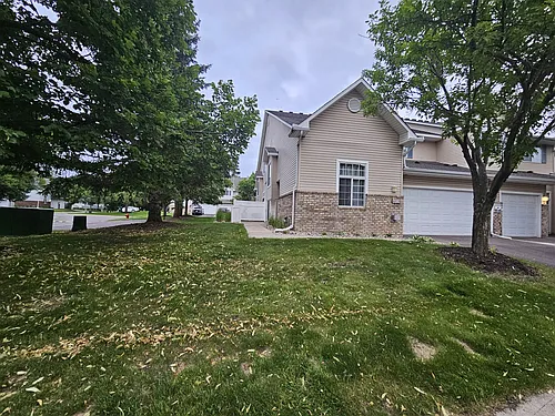 8573 Cortland Rd Photo 1