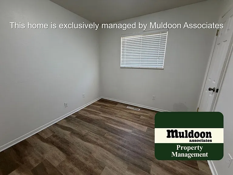 4430 Drummond Cir — Photo 13