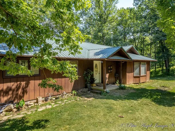10300 Prescott Rd, Licking, MO 65542