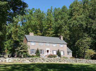 186 Golf Ridge Rd, Reinholds, PA 17569