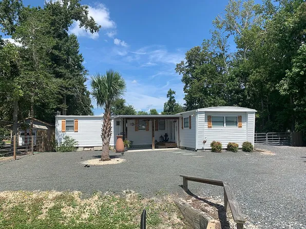 1746 Pine Valley Dr SW, Supply, NC 28462