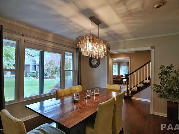 4th image of 312 W Detweiller Dr