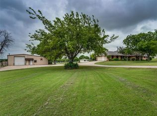 921 Pimlico Dr, Midlothian, TX 76065