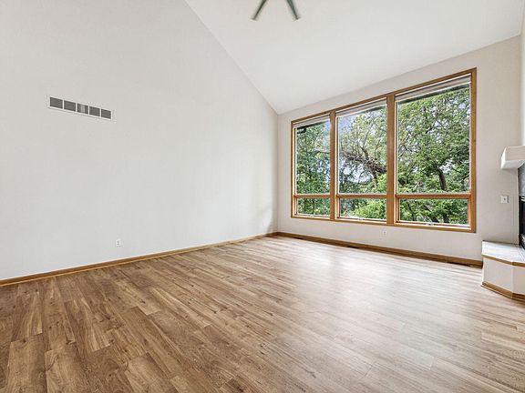 3rd image of 1274 Schooner Way