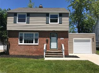 4839 Farnhurst Rd, Lyndhurst, OH 44124