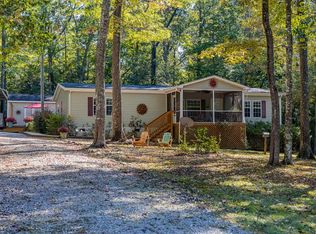327 Lynch Point Rd, Macon, NC 27551