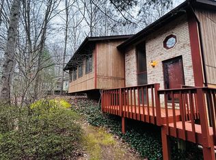 12403 Hunters Grove Rd, Manassas, VA 20112