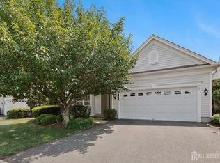 380 Windfall Ln, Somerset, NJ 08873