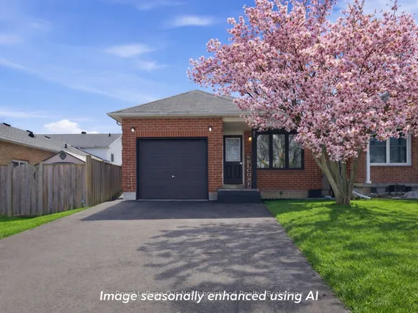 81 Hart Blvd, Clarington, ON L1B 1E4