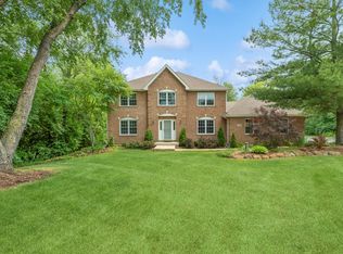7008 Tall Grass Ct, Spring Grove, IL 60081