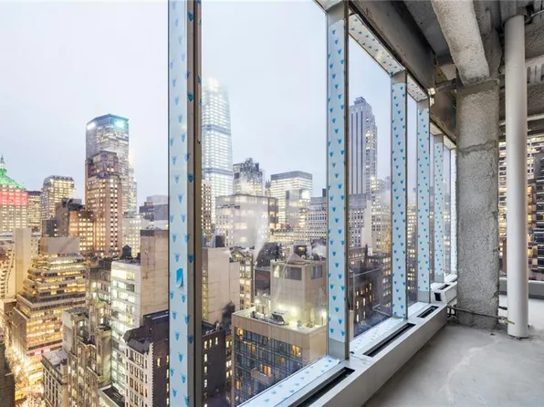 50 W 47th St #20LM, New York, NY 10036