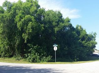 426 SW Cherry Hill Rd, Port Saint Lucie, FL 34953