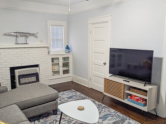 2nd image of 104 S Peninsula Ave APT 6