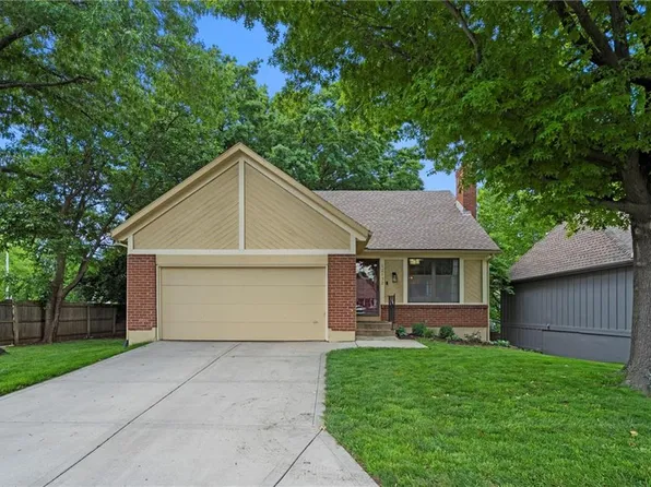 12132 W 67th St, Shawnee, KS 66216
