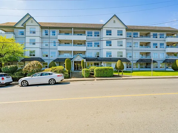 1631 Dufferin Cres #405, Nanaimo, BC V9S 5T4