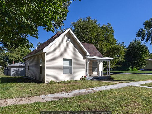 2nd image of 1304 14th St