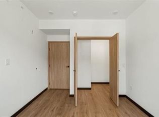 1720 N 2nd St #1, Philadelphia, PA 19122