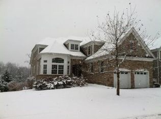 2 Lonergan Ln, West Orange, NJ