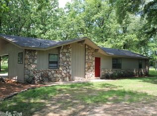 121 Middle Rd, Conway, AR 72032
