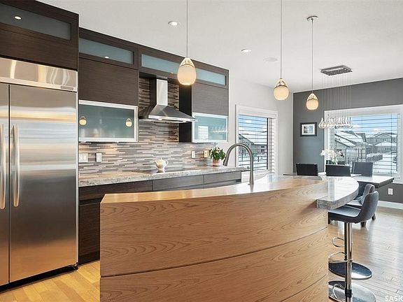 4th image of 222 Werschner Cres