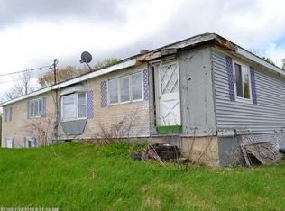 272 Oakland Rd, Belgrade, ME 04917