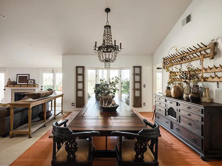 Country Rose Cir — Photo 17