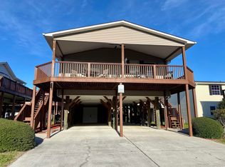 206 Dixon Dr, Surfside Beach, SC 29575