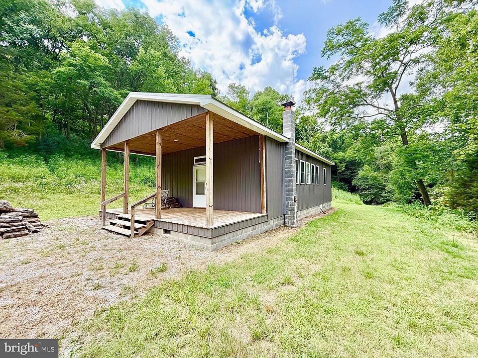 1st image of 2958 Shooks Gap Rd