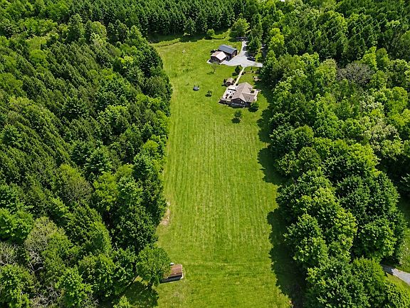 5th image of 157 Buck Rd