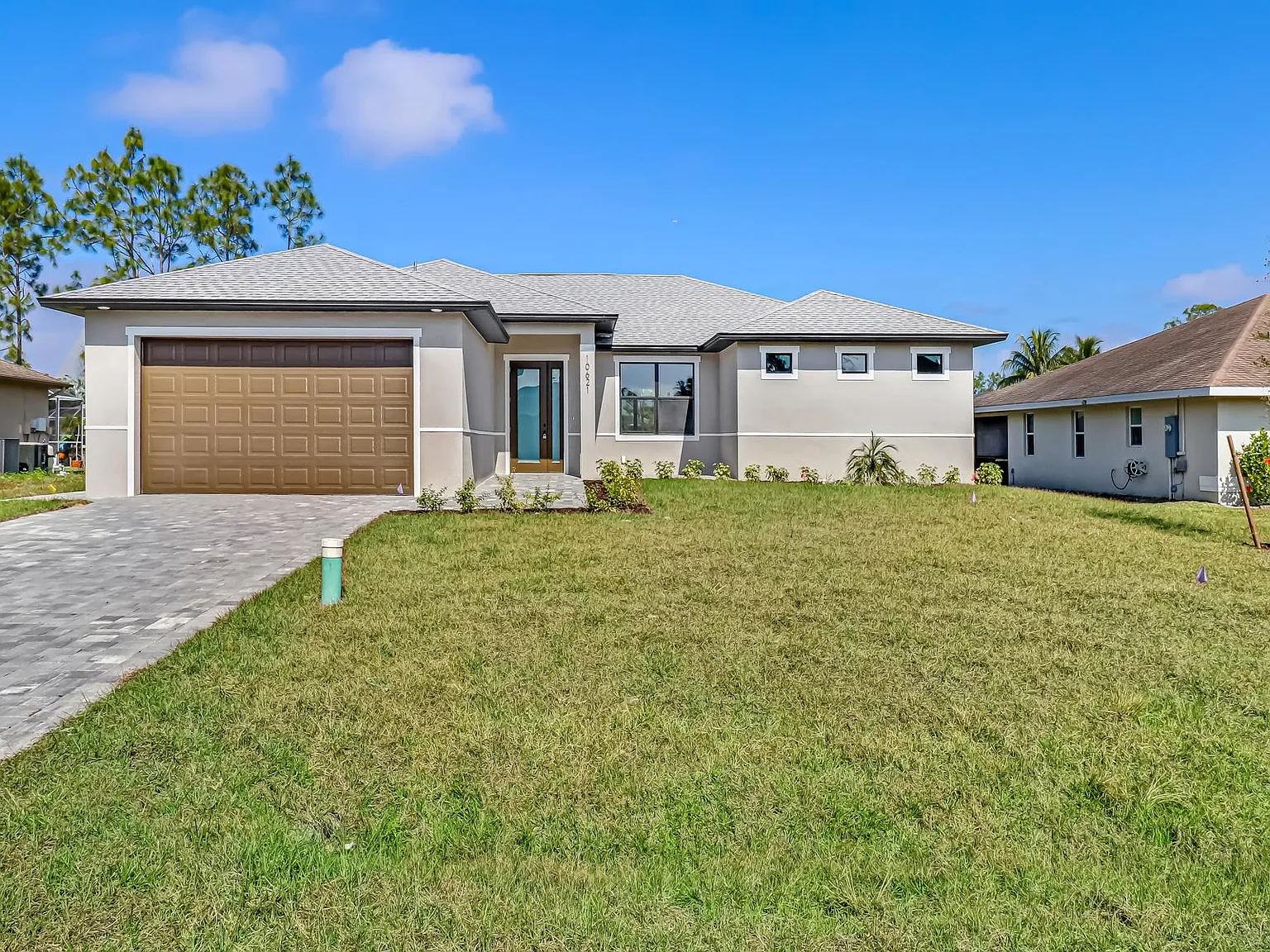 10621 Landau Ln — Photo 2