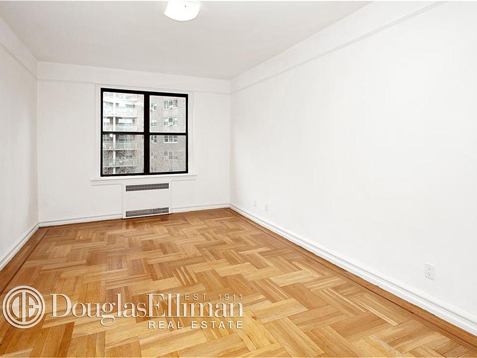 1st image of 504 E 5th St APT 2E