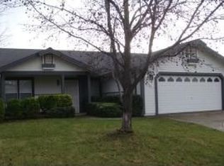 465 Viewpoint Dr, Redding, CA 96003
