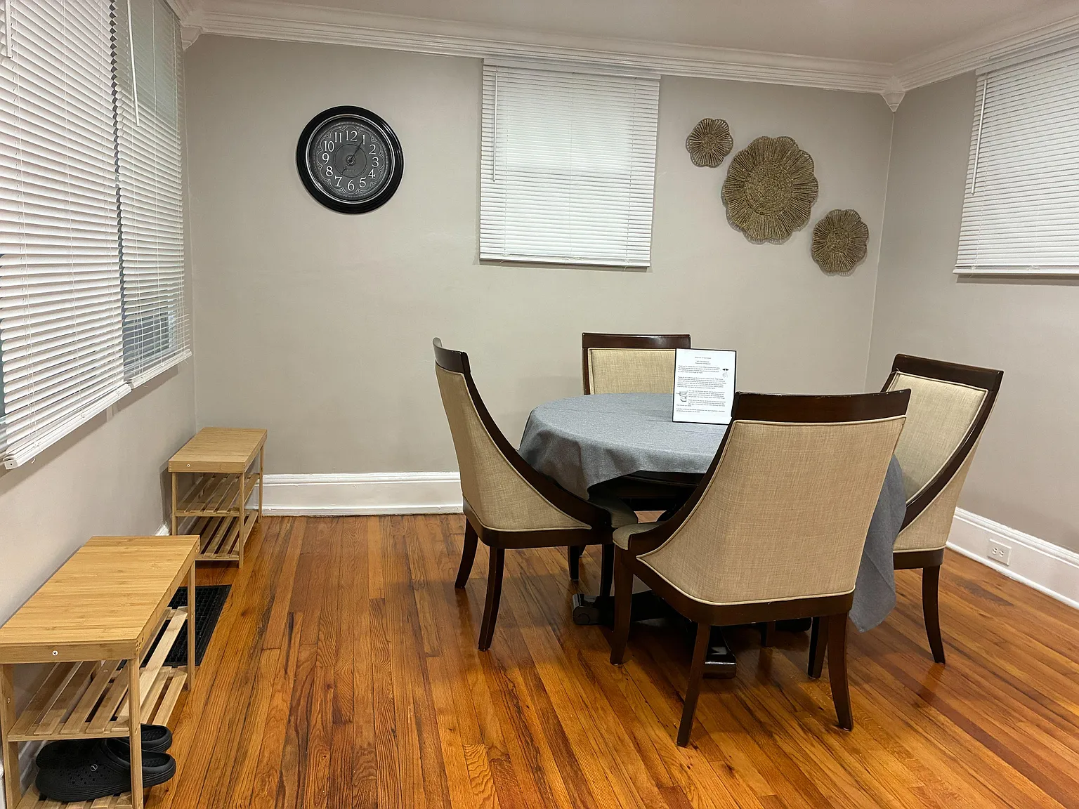 4 bed, 2.0 bath, 1700 sqft, $996 — Photo 4