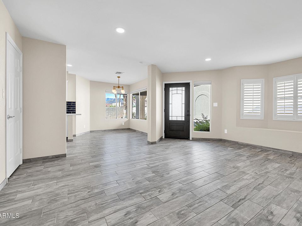 1st image of 10885 E YUCCA Street